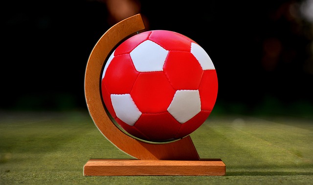 太窝囊了！贝林厄姆居莱尔拼命输出，皇马却赢不了