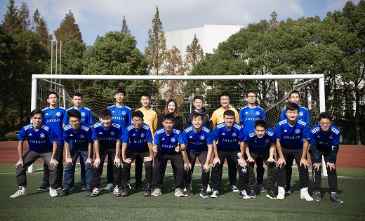 官方：前阿根廷国脚加戈被墨超内卡萨解雇；今年第二次下课