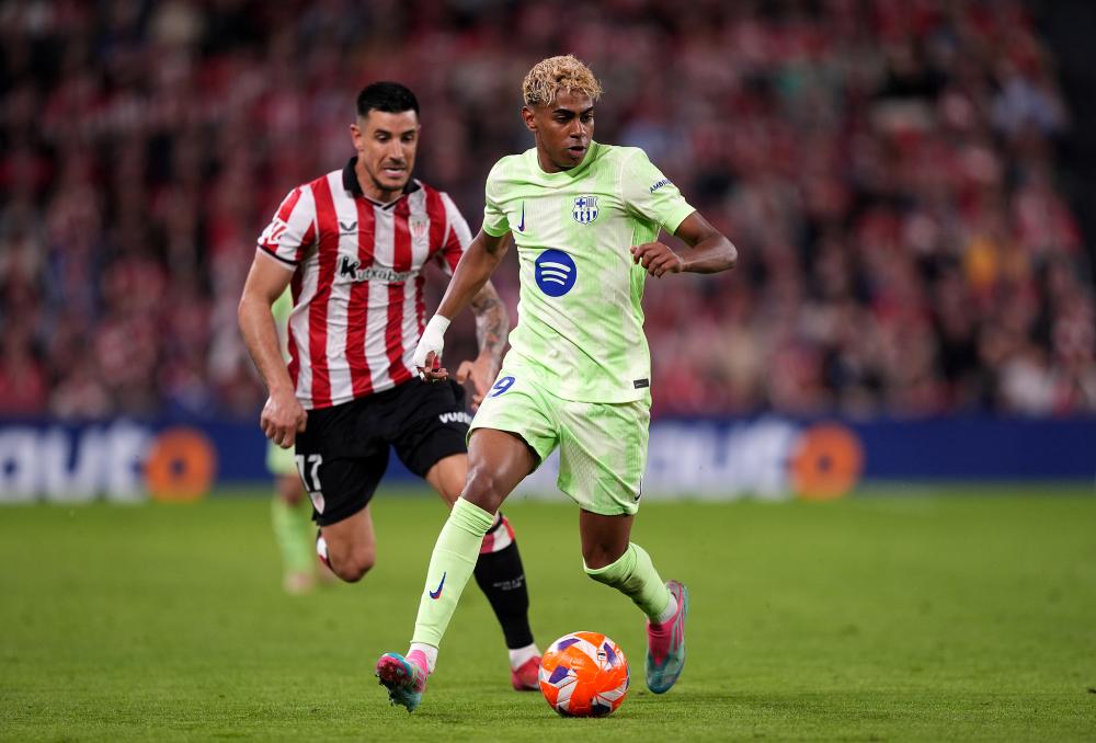 官方：摩洛哥国门布努当选非洲年度最佳门将